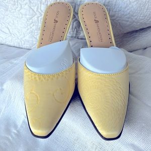 Rockport mules - new